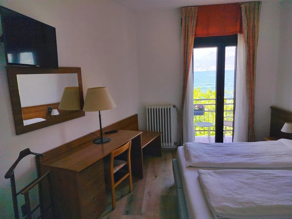 ברנצונה סול גארדה Hotel S.Maria איטליה