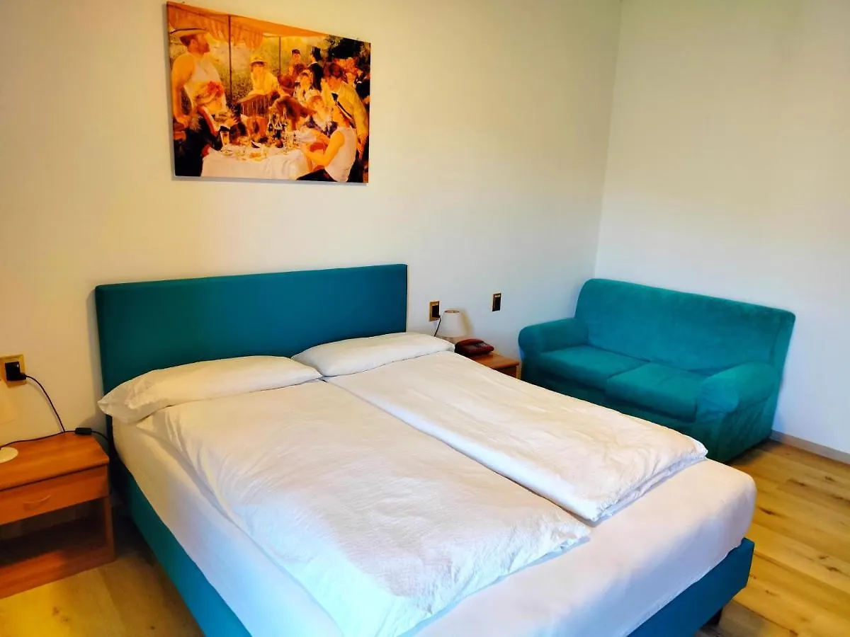 ברנצונה סול גארדה Hotel S.Maria